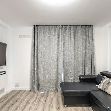 Cristianos - San Telmo Piscina Y Vistas Mar 1 * Los Cristianos (Tenerife)